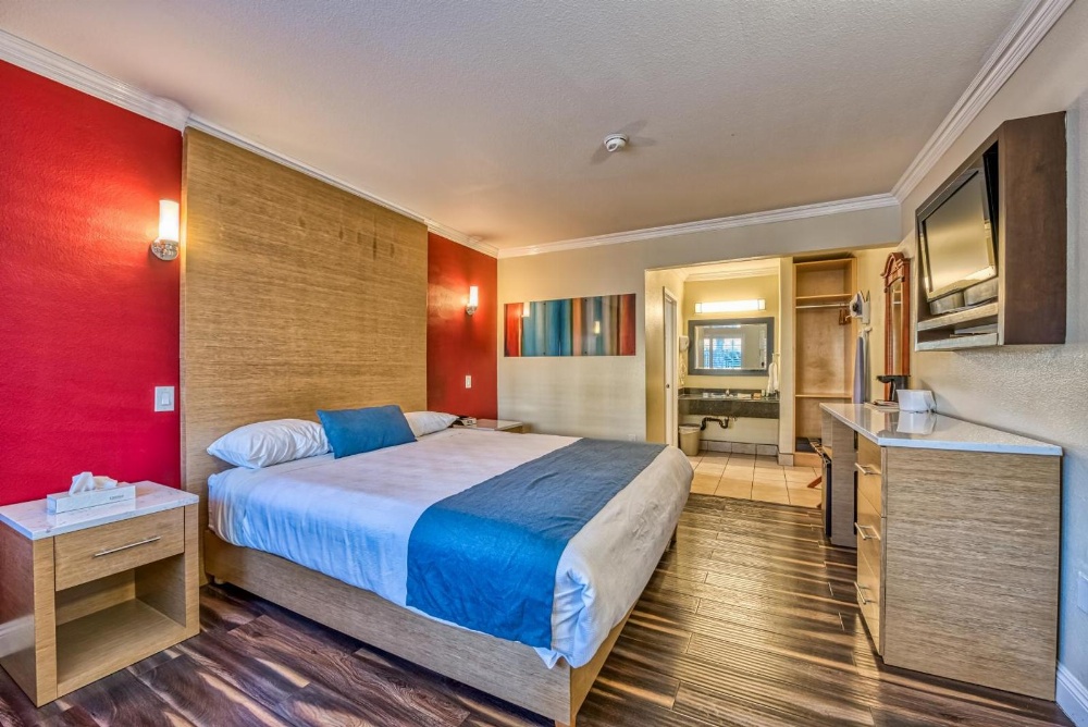 Hollywood City Inn Main image